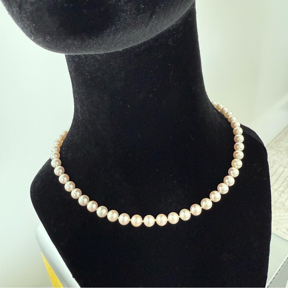 Birks 18” Prestige Cultured Pearl Necklace & Earrings